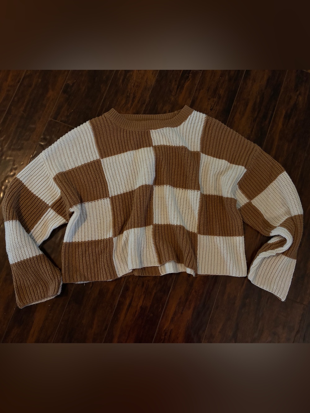 Checkered Knit Sweater - Picture 3 of 4